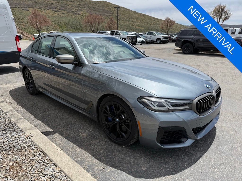 Used 2022 BMW M550i xDrive w/ Executive Package AWD/4WD image 7