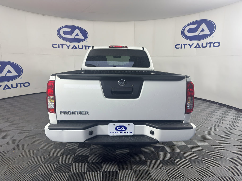 Used 2018 Nissan Frontier S RWD image 4