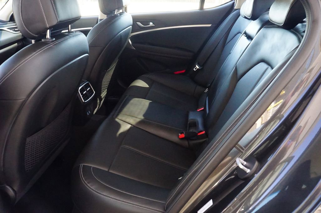 Certified 2026 Genesis G70 2.5T image 19