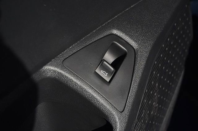 New 2026 Volkswagen Jetta S image 9