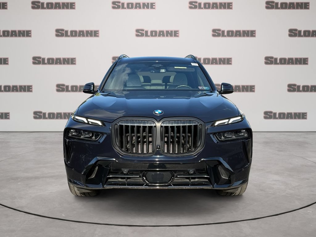 Used 2025 BMW X7 xDrive40i w/ M Sport Package AWD/4WD image 8