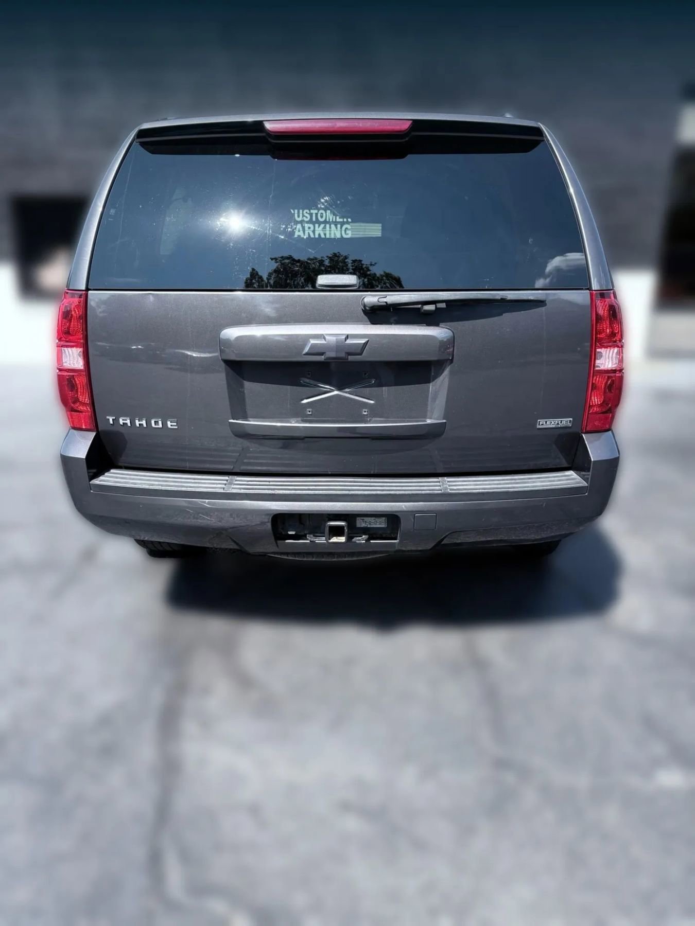 Used 2010 Chevrolet Tahoe LS w/ Regional Value Package image 4