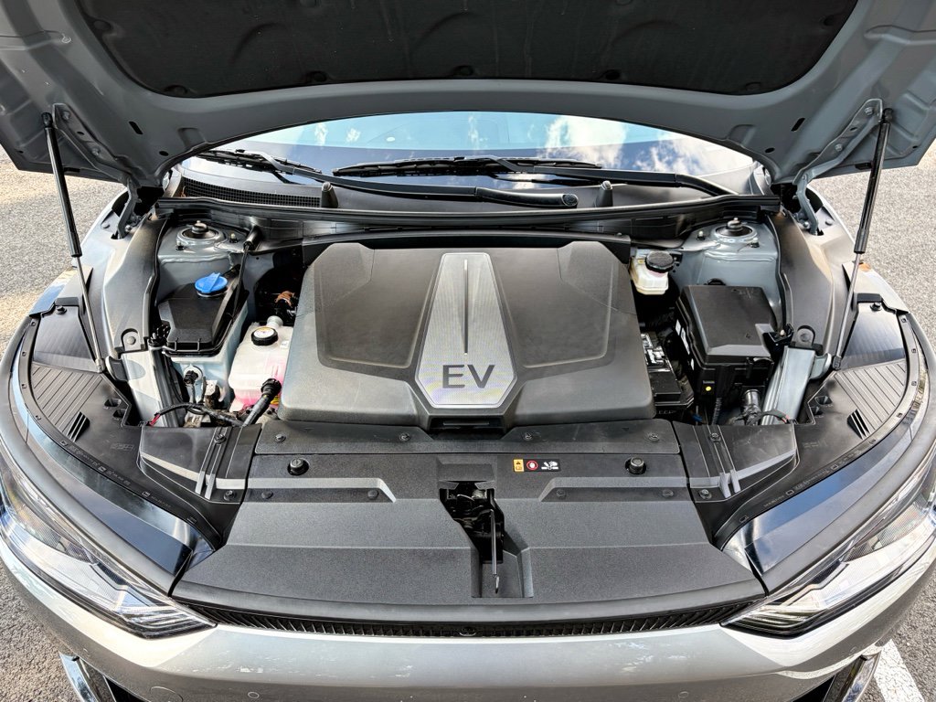 Used 2022 Kia EV6 Wind w/ Wind Technology Package image 26