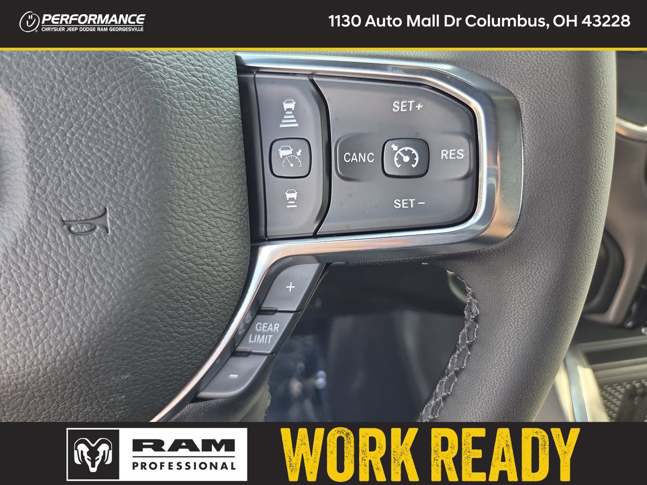 New 2026 RAM 2500 Laramie AWD/4WD image 33
