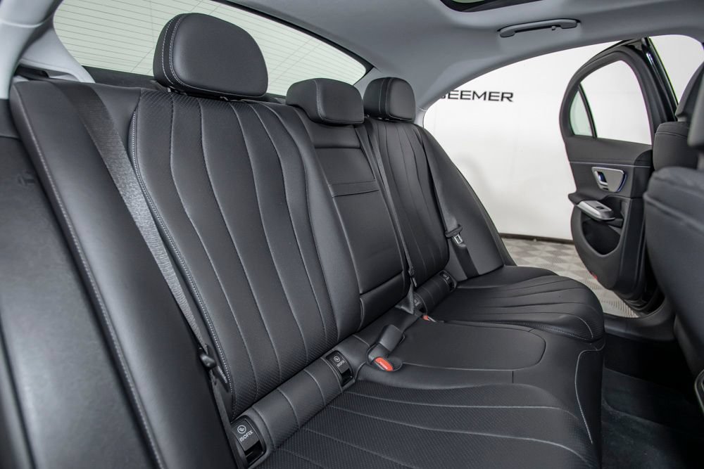 Used 2025 Mercedes-Benz E 350 Sedan w/ Winter Package image 15