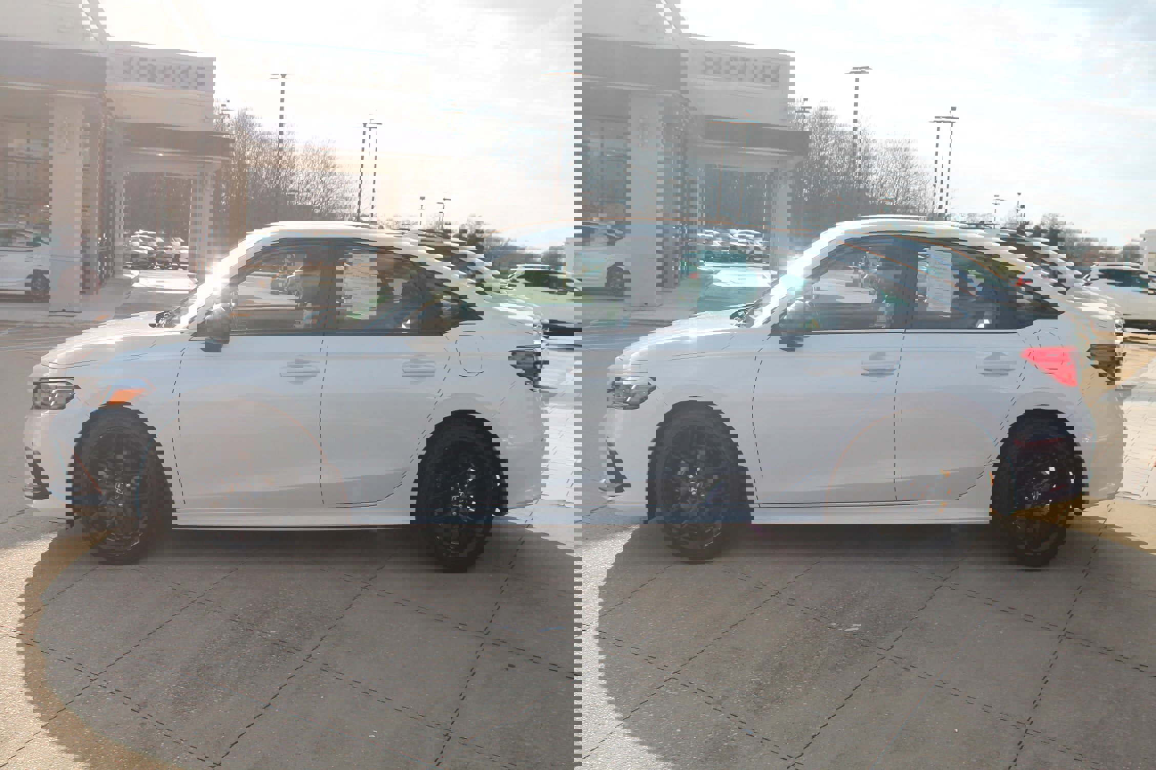 Used 2023 Honda Civic Sport image 7