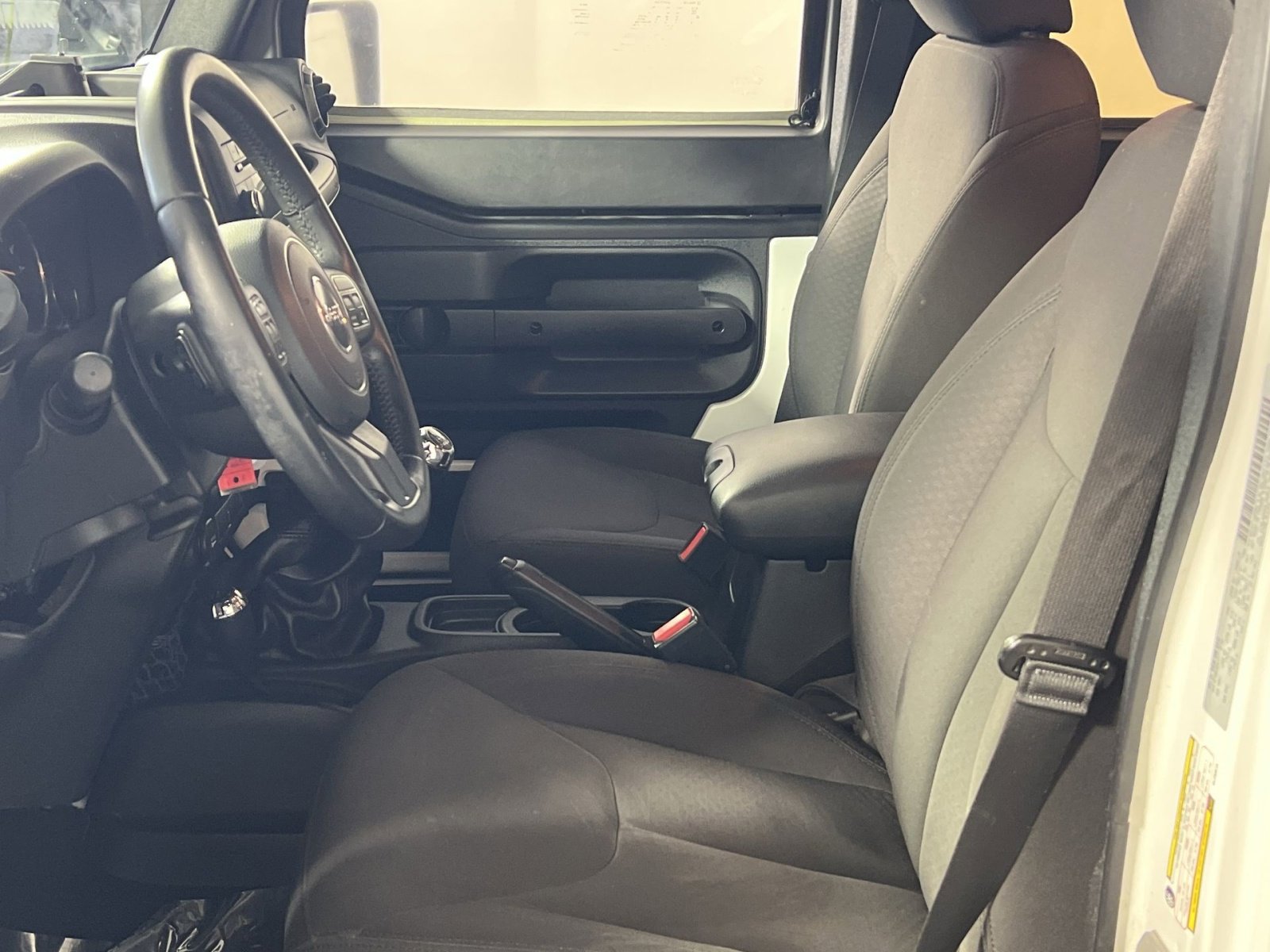 Used 2016 Jeep Wrangler Unlimited Willys image 13