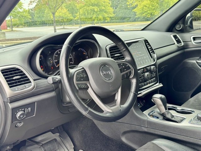 Used 2022 Jeep Grand Cherokee Laredo X image 25