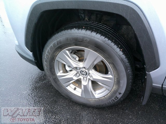 Used 2025 Toyota RAV4 XLE image 8