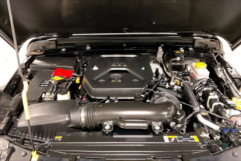 Used 2024 Jeep Wrangler Unlimited Sport AWD/4WD image 11