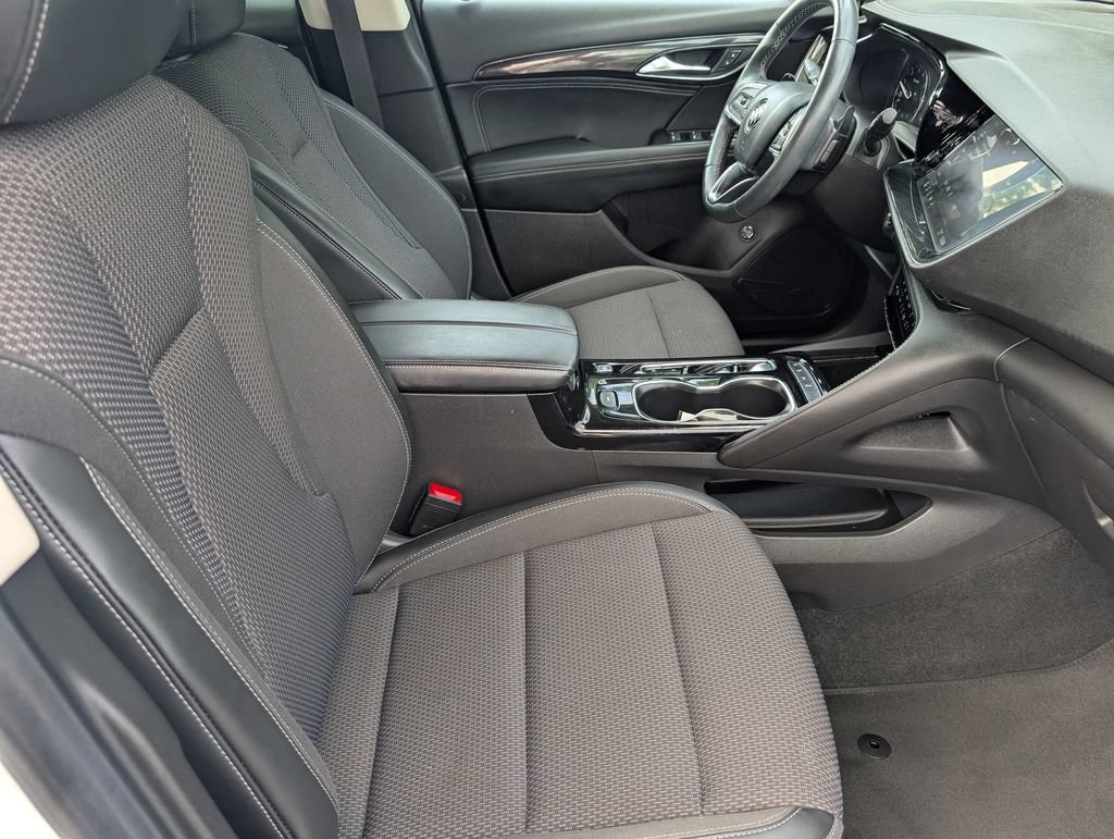 Used 2023 Buick Envision Preferred w/ Sport Touring Package AWD/4WD image 34