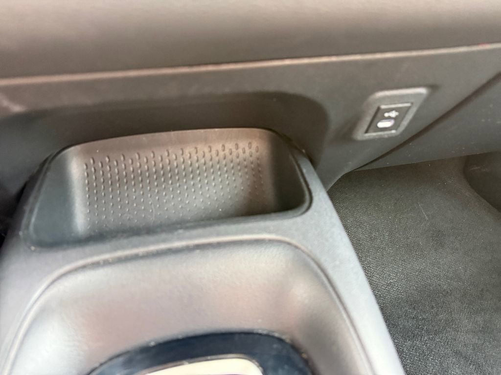 Used 2024 Toyota Corolla LE FWD image 35