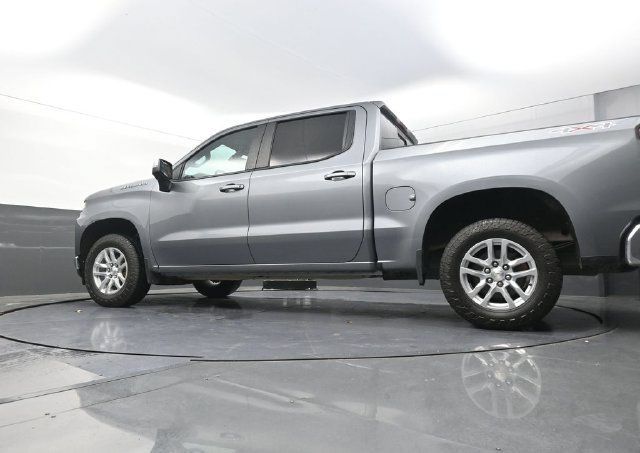 Used 2020 Chevrolet Silverado 1500 LT AWD/4WD image 35