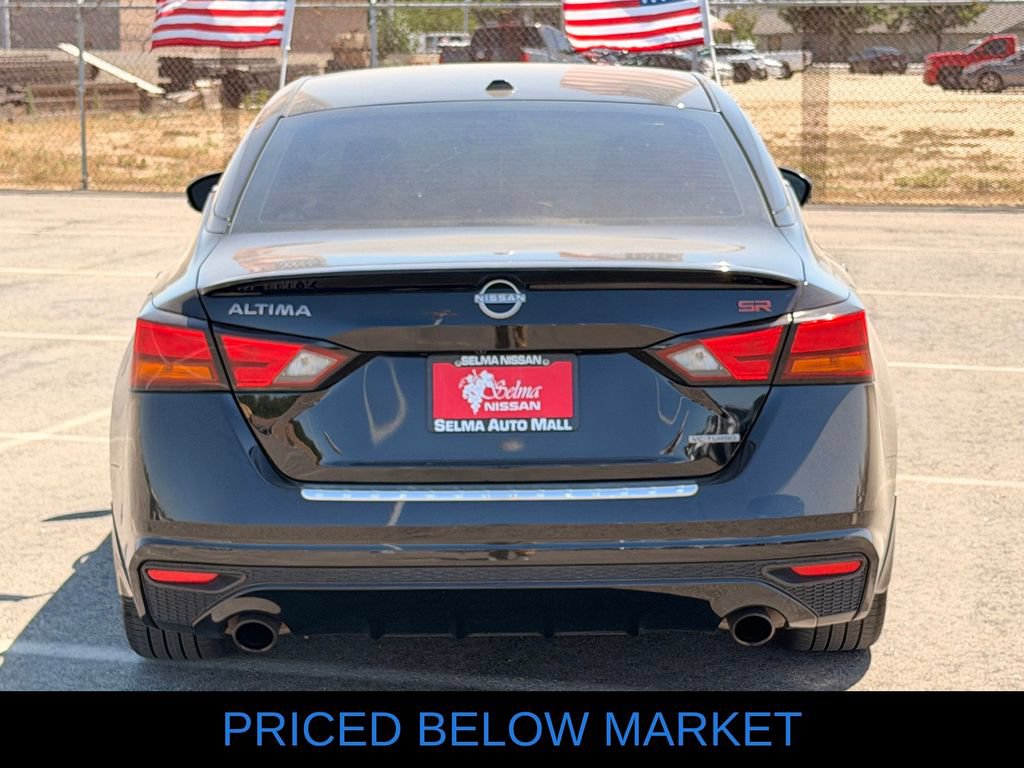 Used 2023 Nissan Altima 2.0 SR FWD image 6