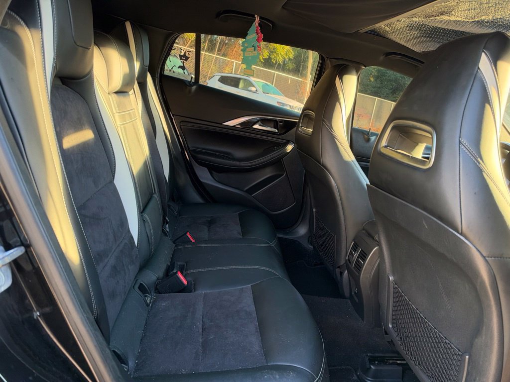 Used 2018 INFINITI QX30 Sport w/ Cargo Package FWD image 12