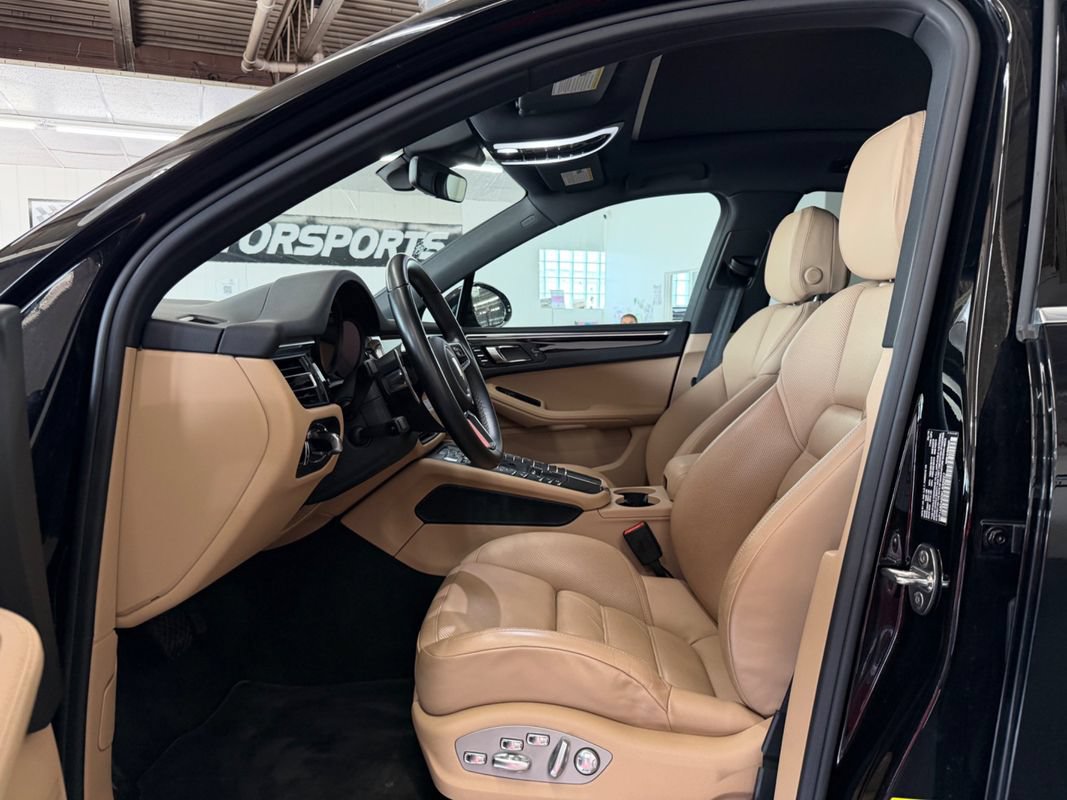Used 2019 Porsche Macan S AWD/4WD image 17