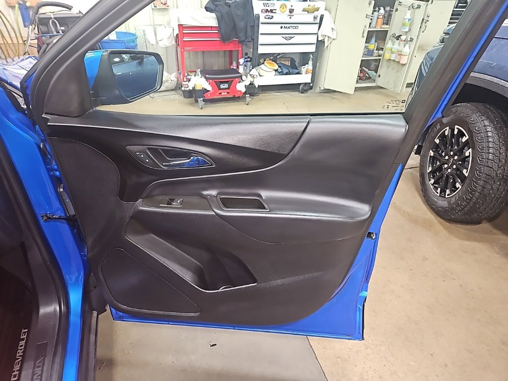 Used 2024 Chevrolet Equinox LT image 31