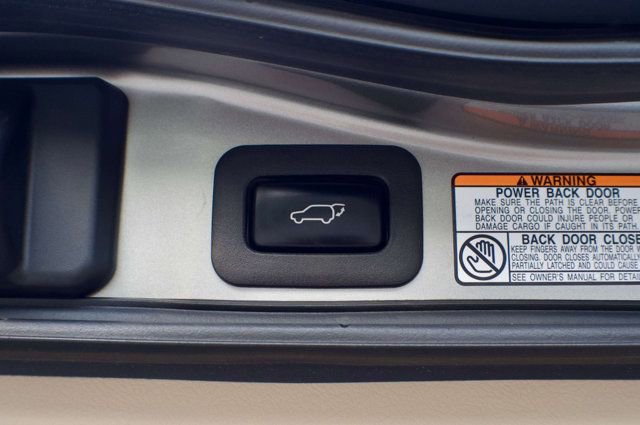 Used 2018 Lexus LX 570 4WD w/ Luxury Package image 59