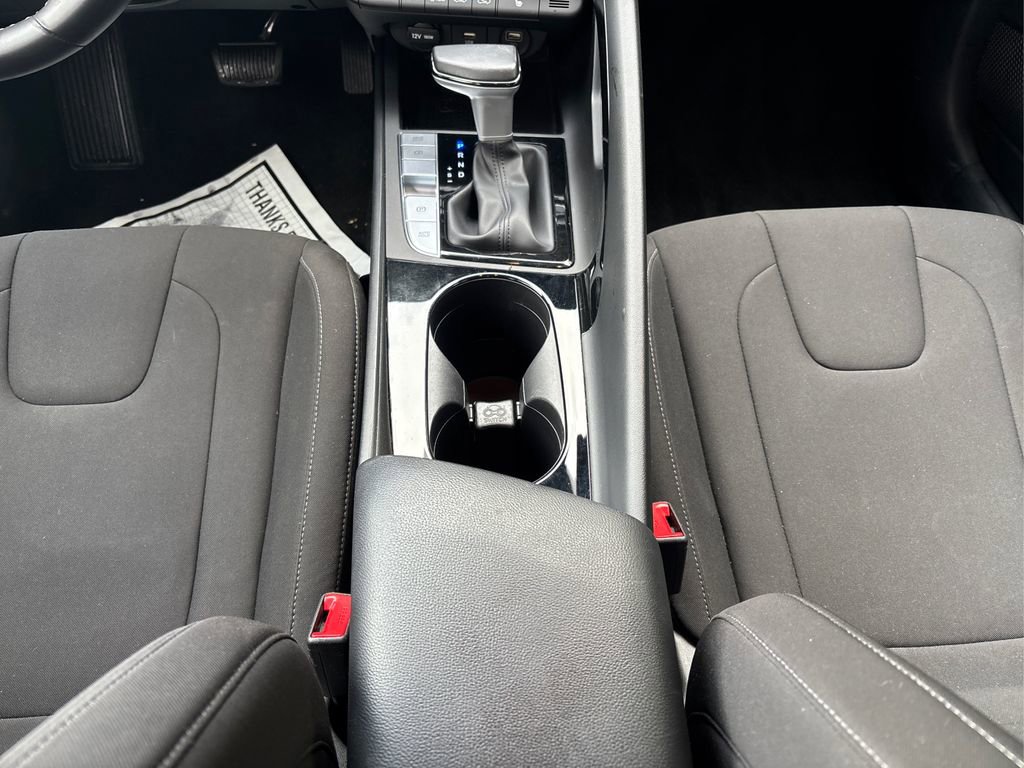 Used 2023 Hyundai Elantra SEL w/ Convenience Package image 19