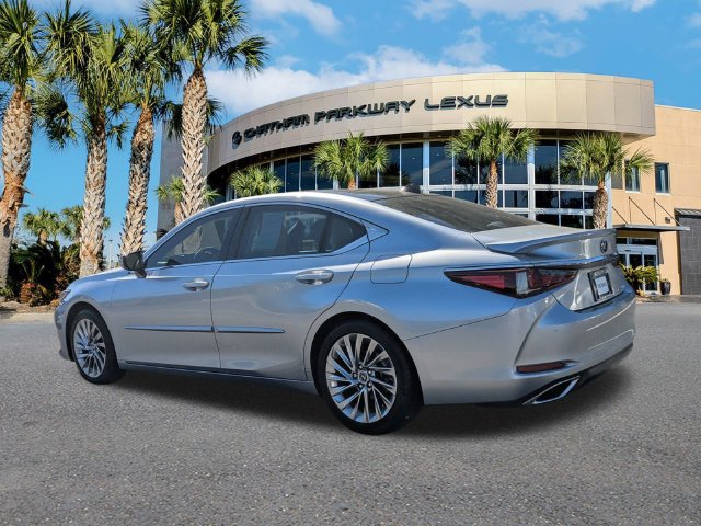 Certified 2022 Lexus ES 350 Ultra Luxury w/ Accessory Package 2 FWD image 7