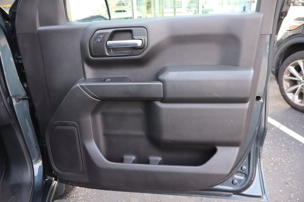 Used 2019 Chevrolet Silverado 1500 Custom Trail Boss w/ Custom Convenience Package AWD/4WD image 20