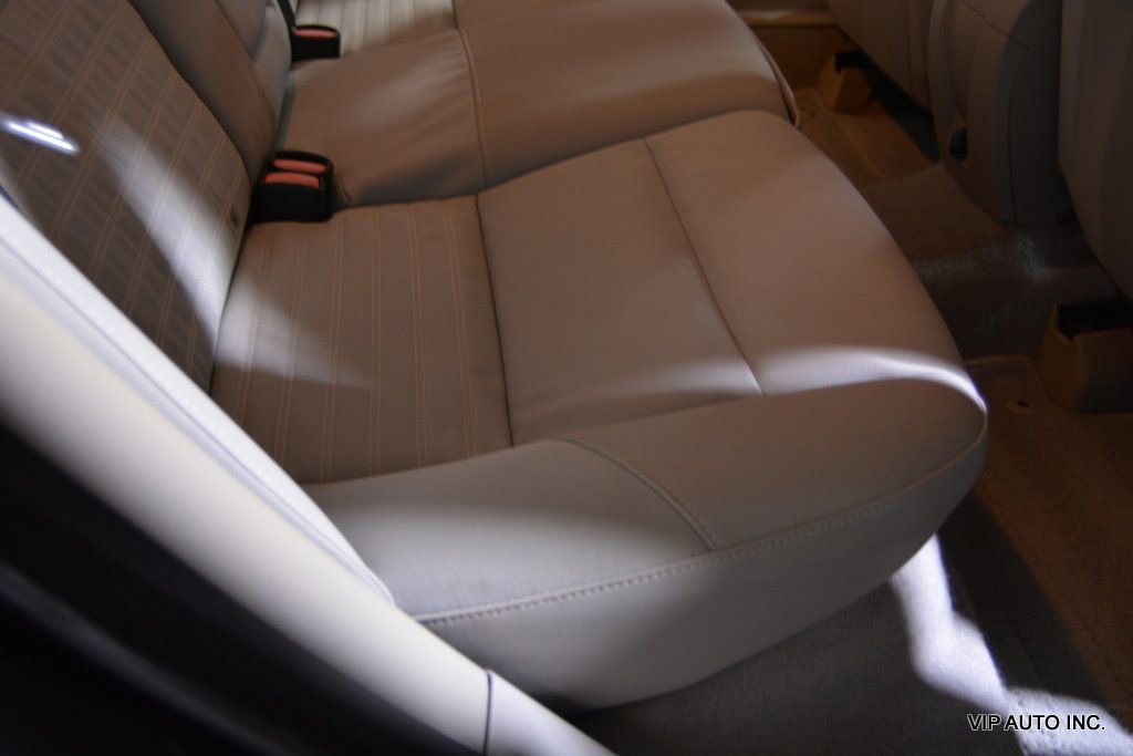 Used 2010 Volvo S40 2.4i image 28