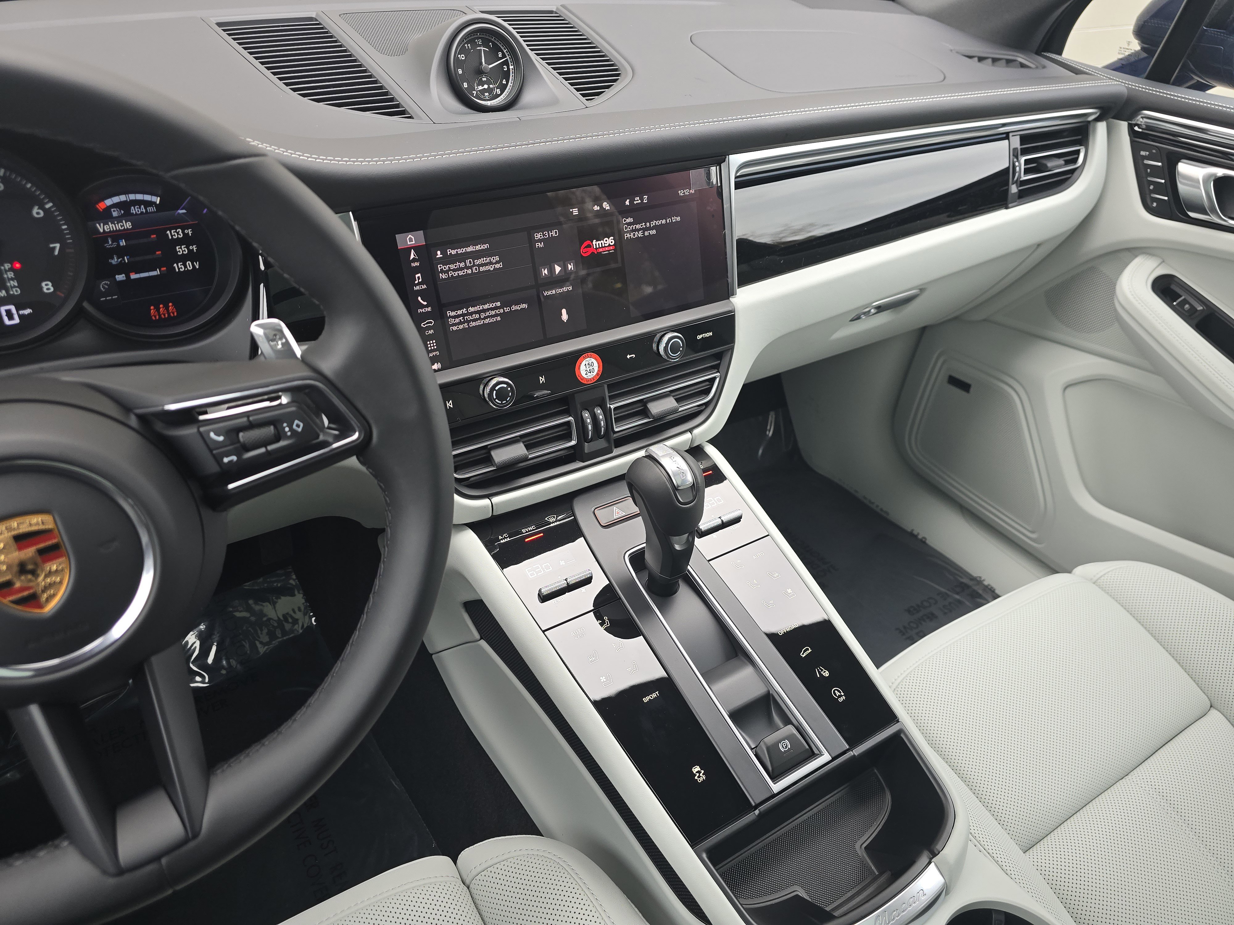 New 2026 Porsche Macan image 21