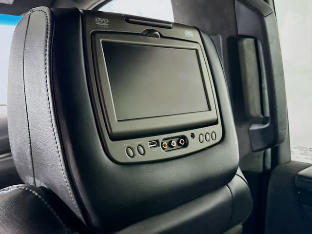 Used 2019 Cadillac Escalade Platinum image 27