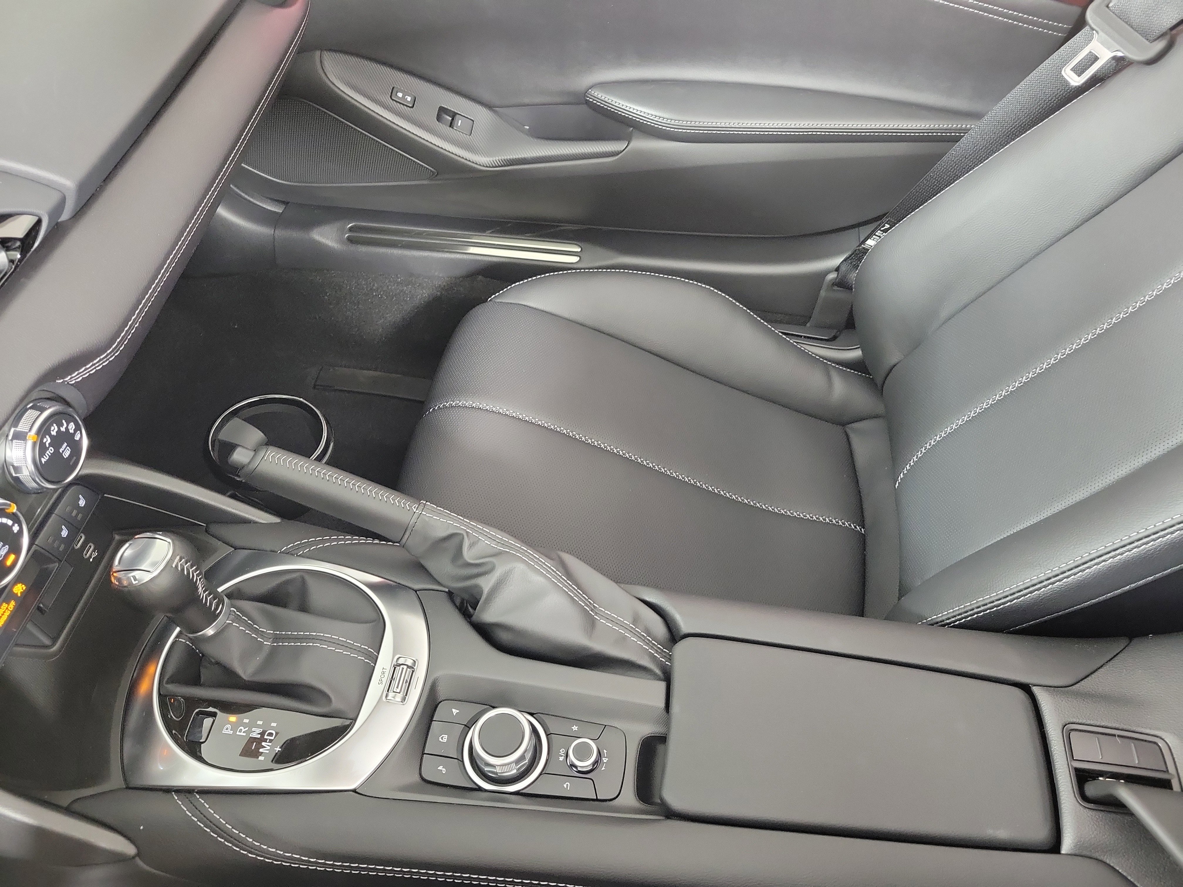 New 2026 MAZDA MX-5 Miata Grand Touring w/ Appearance Package image 24