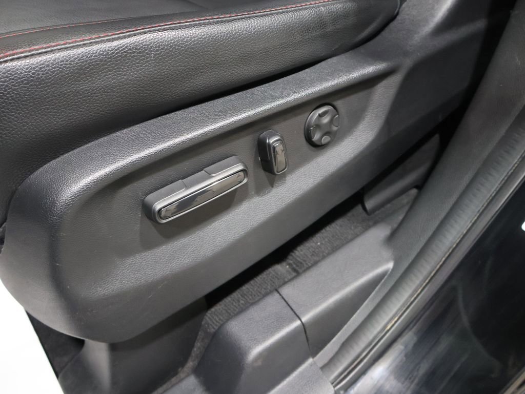 Used 2025 Honda Odyssey Sport-L image 12