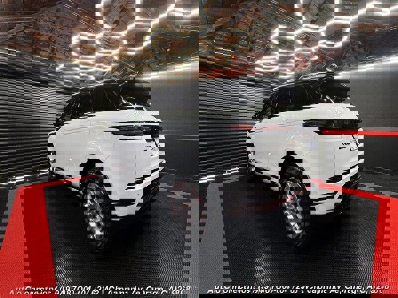 Used 2021 Land Rover Range Rover Evoque S image 4