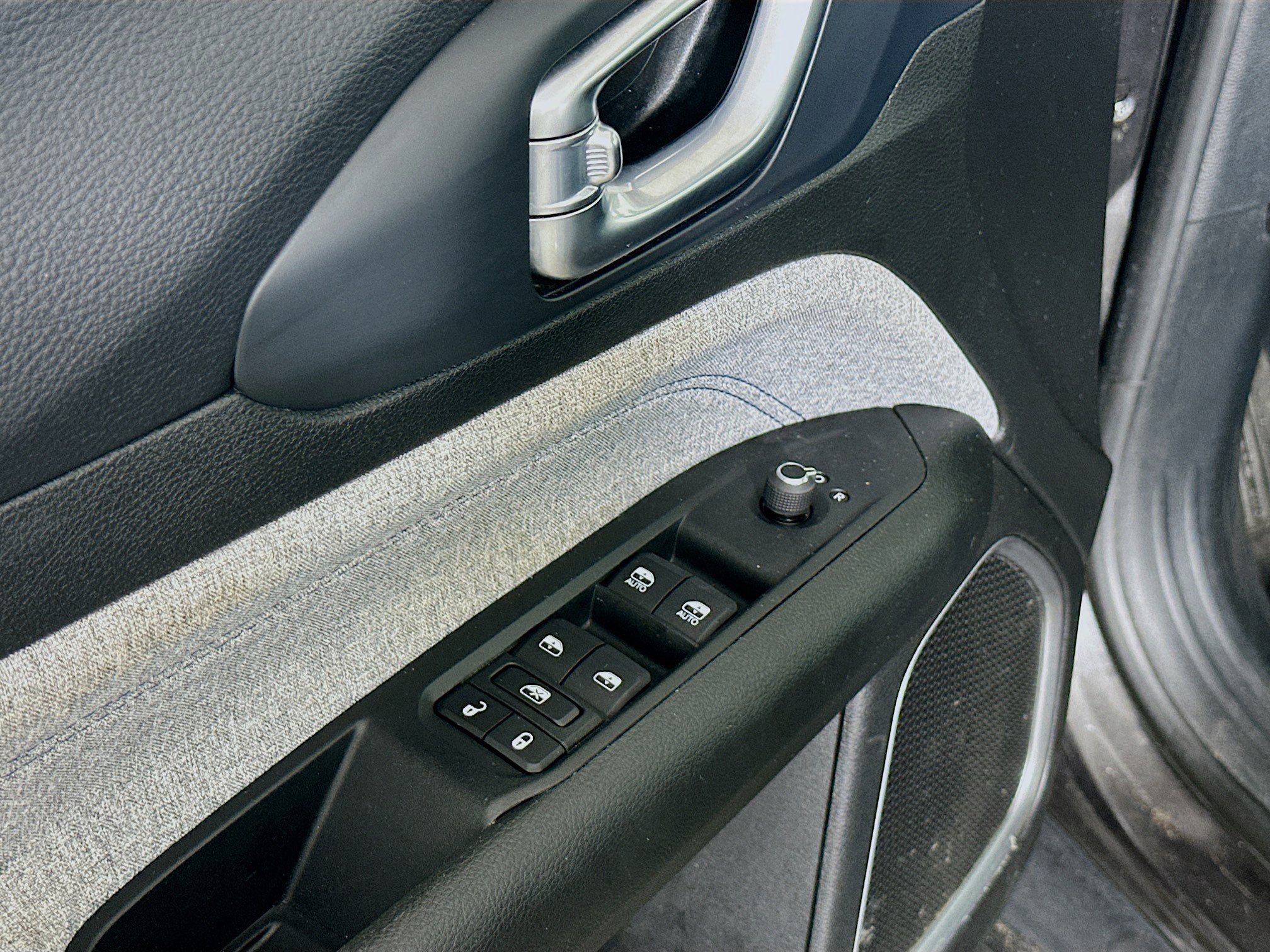 Used 2022 Jeep Compass Latitude AWD/4WD image 15