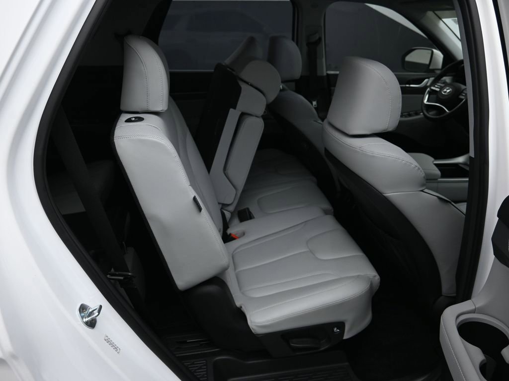Used 2023 Hyundai Palisade SEL w/ Cargo Package image 28