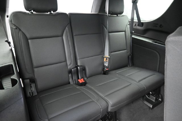 Used 2023 Chevrolet Suburban LT AWD/4WD image 9
