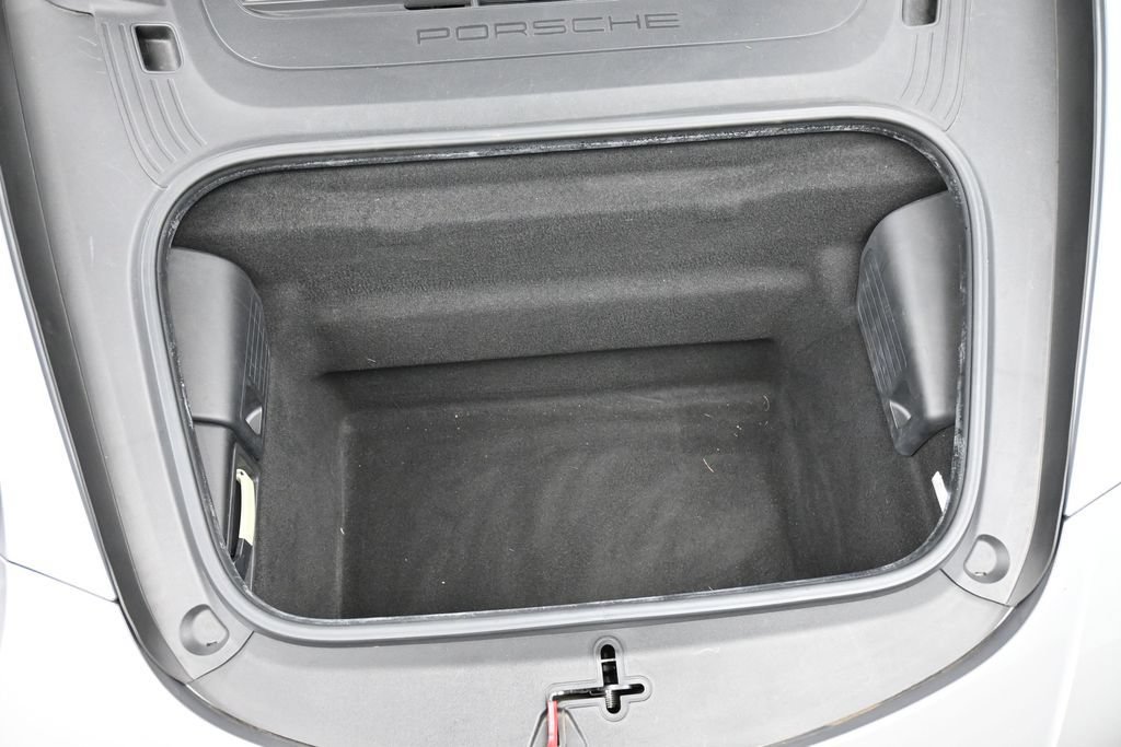Certified 2019 Porsche 911 Carrera 4S AWD/4WD image 29
