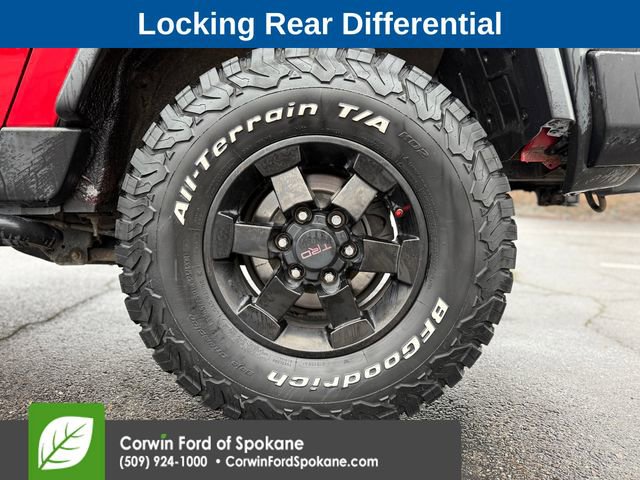 Used 2012 Toyota FJ Cruiser Base image 9