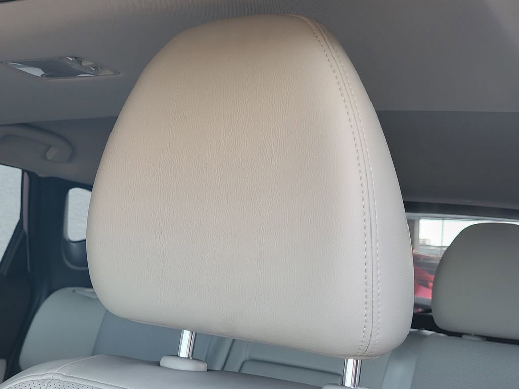 Used 2022 Nissan Rogue Sport SL w/ Premium Package image 13