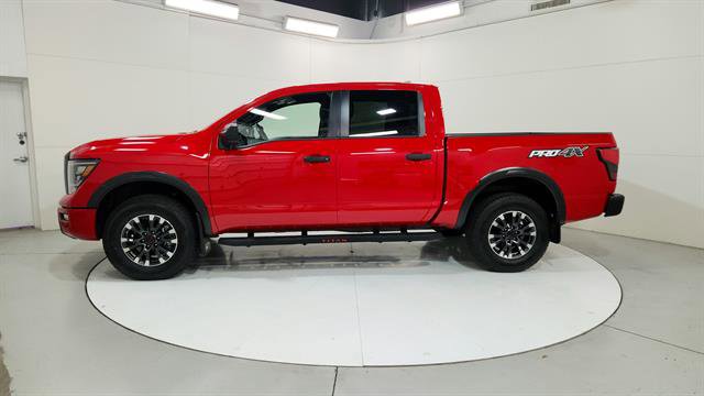 Used 2024 Nissan Titan PRO-4X w/ Off Road Protection Package image 4