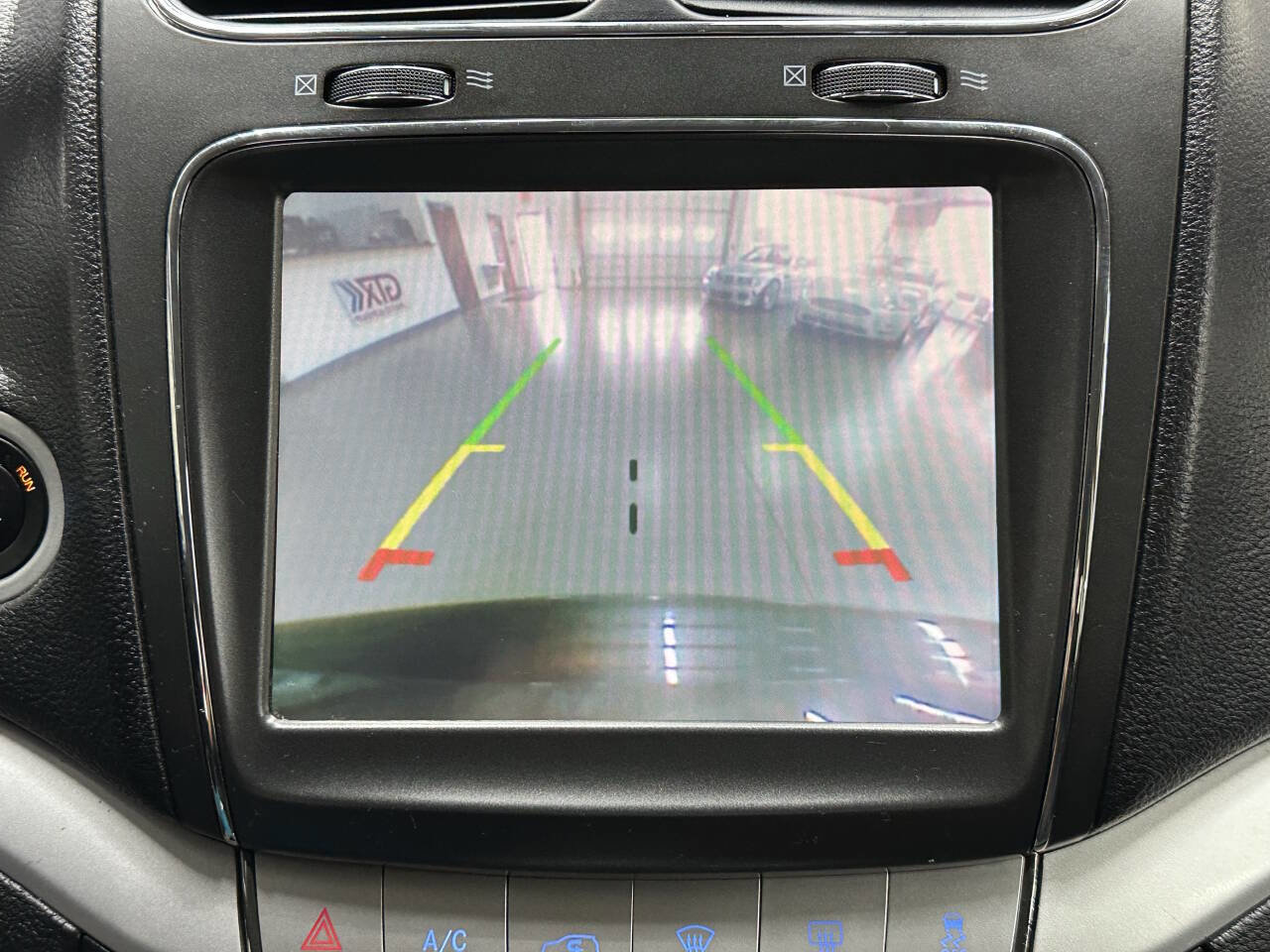 Used 2019 Dodge Journey SE w/ Premium Group image 31