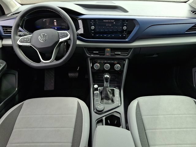 Certified 2023 Volkswagen Taos SE w/ Panoramic Sunroof Package AWD/4WD image 15