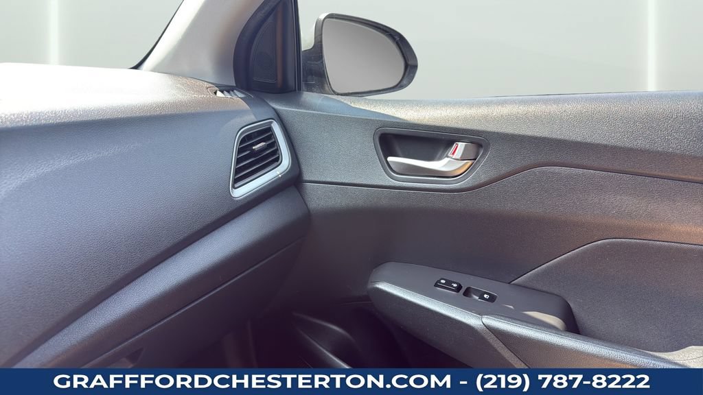Used 2021 Hyundai Accent SEL FWD image 19