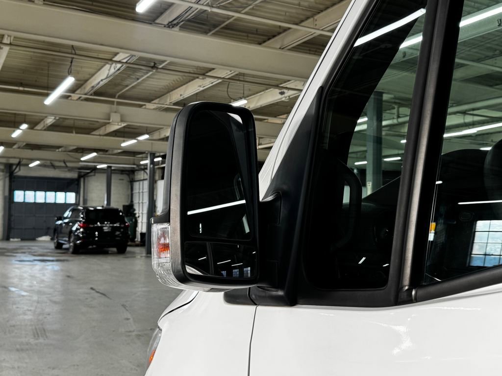 Used 2020 Mercedes-Benz Sprinter 3500 image 30