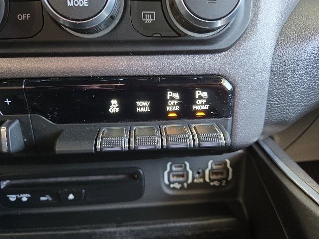 Used 2019 RAM 1500 Big Horn AWD/4WD image 12