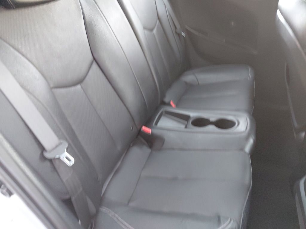 Used 2016 Hyundai Veloster Turbo image 25