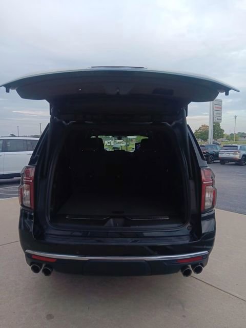 Used 2021 Chevrolet Suburban High Country image 26