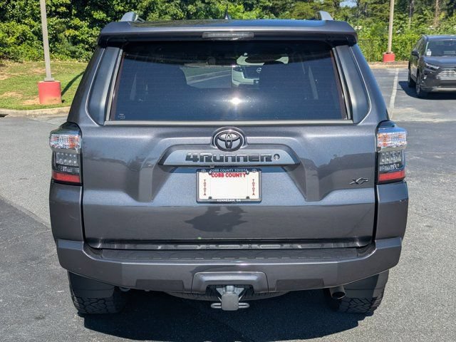 Used 2018 Toyota 4Runner SR5 RWD image 6