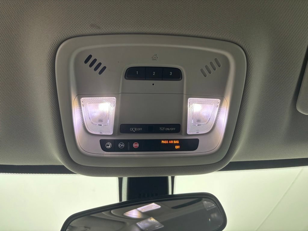 Used 2019 Chevrolet Traverse LT FWD image 29