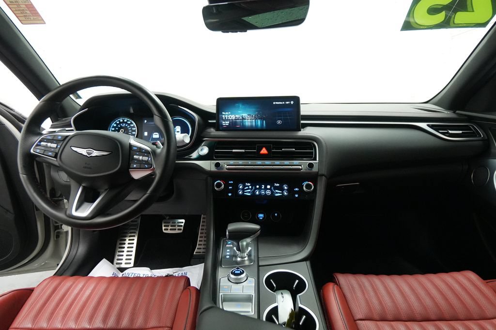 Used 2025 Genesis G70 2.5T w/ Sport Prestige Package AWD/4WD image 32