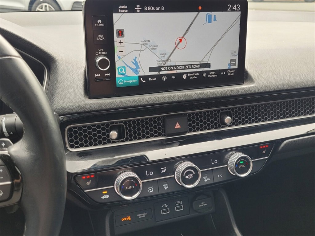 Used 2024 Honda Civic Touring image 17