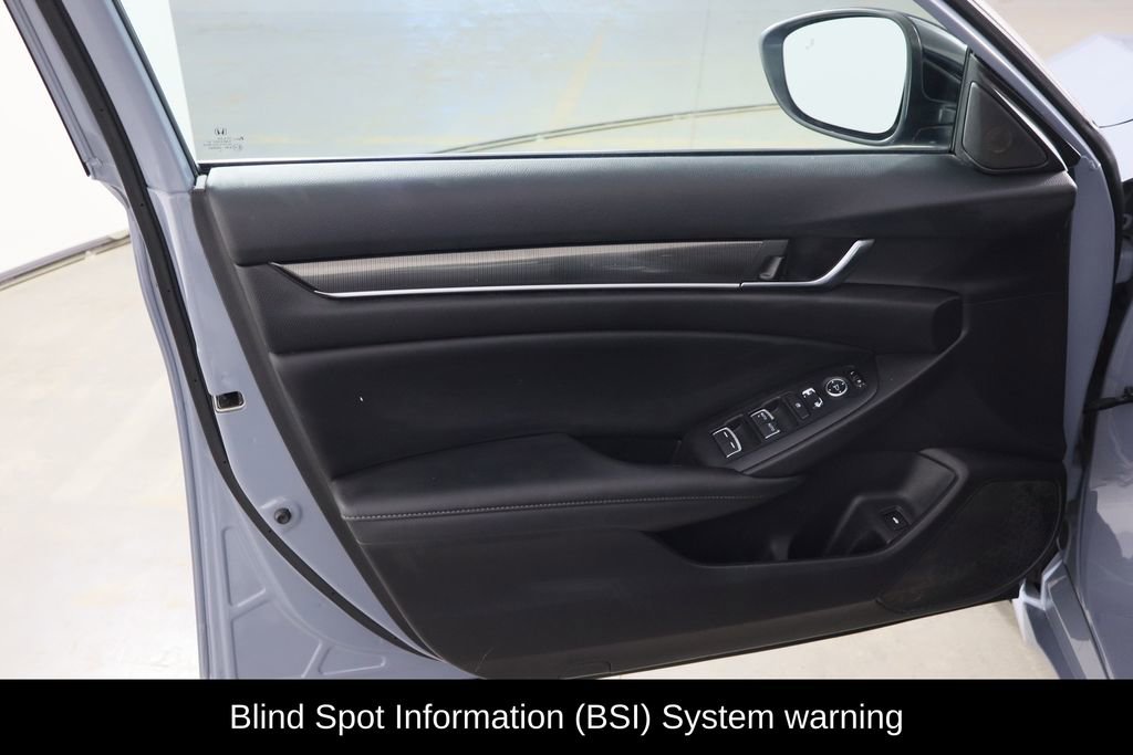 Used 2022 Honda Accord Sport image 11